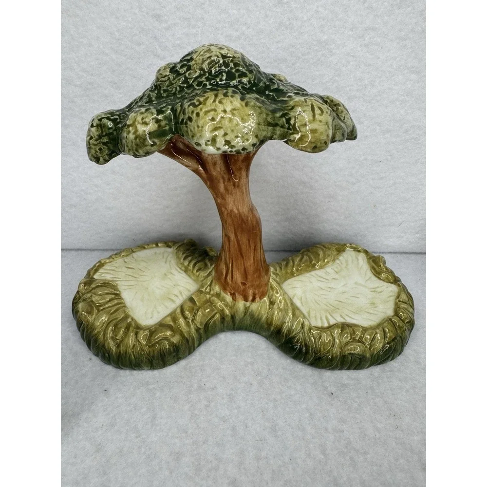 Elephant Family Salt & Pepper Shakers Ceramic Tree Holder Safari Figurine Set